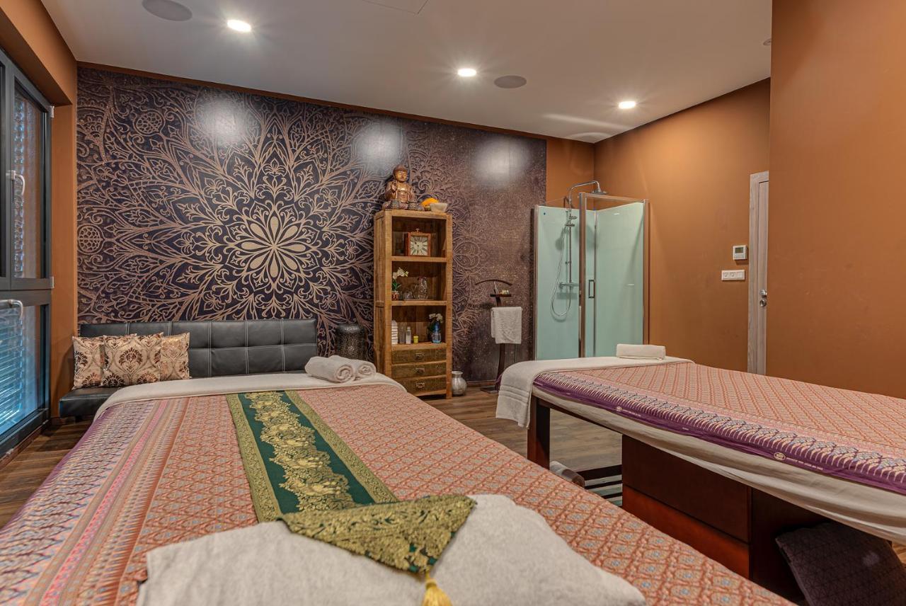 Barok Hotel And Apartments 布拉迪斯拉发 外观 照片