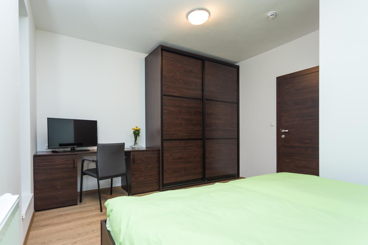 Barok Hotel And Apartments 布拉迪斯拉发 外观 照片