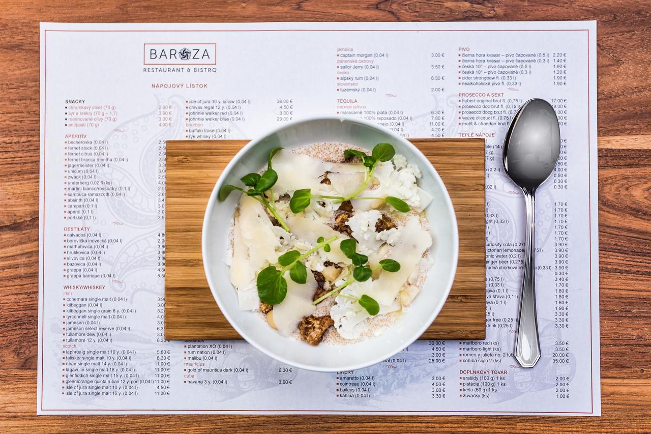 Barok Hotel And Apartments 布拉迪斯拉发 外观 照片