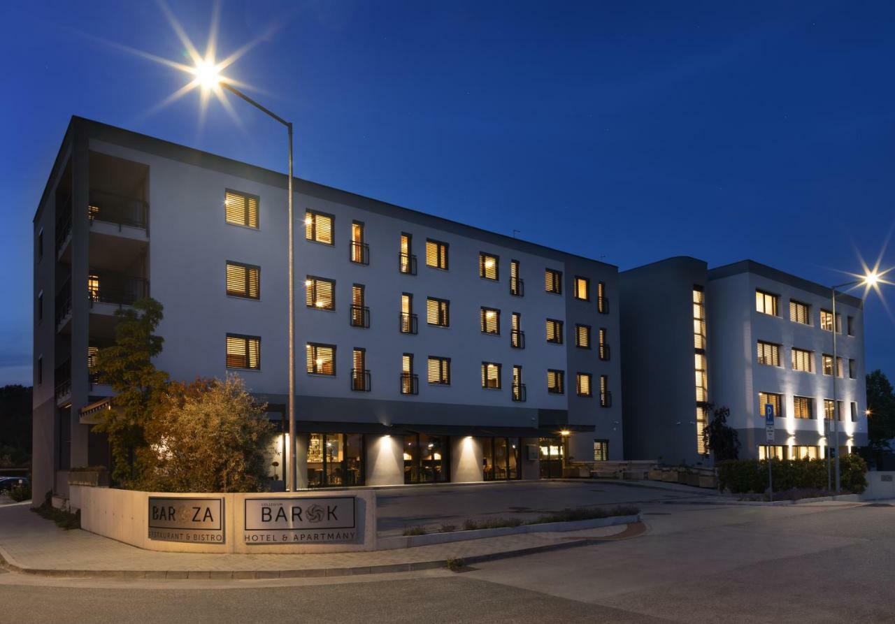 Barok Hotel And Apartments 布拉迪斯拉发 外观 照片